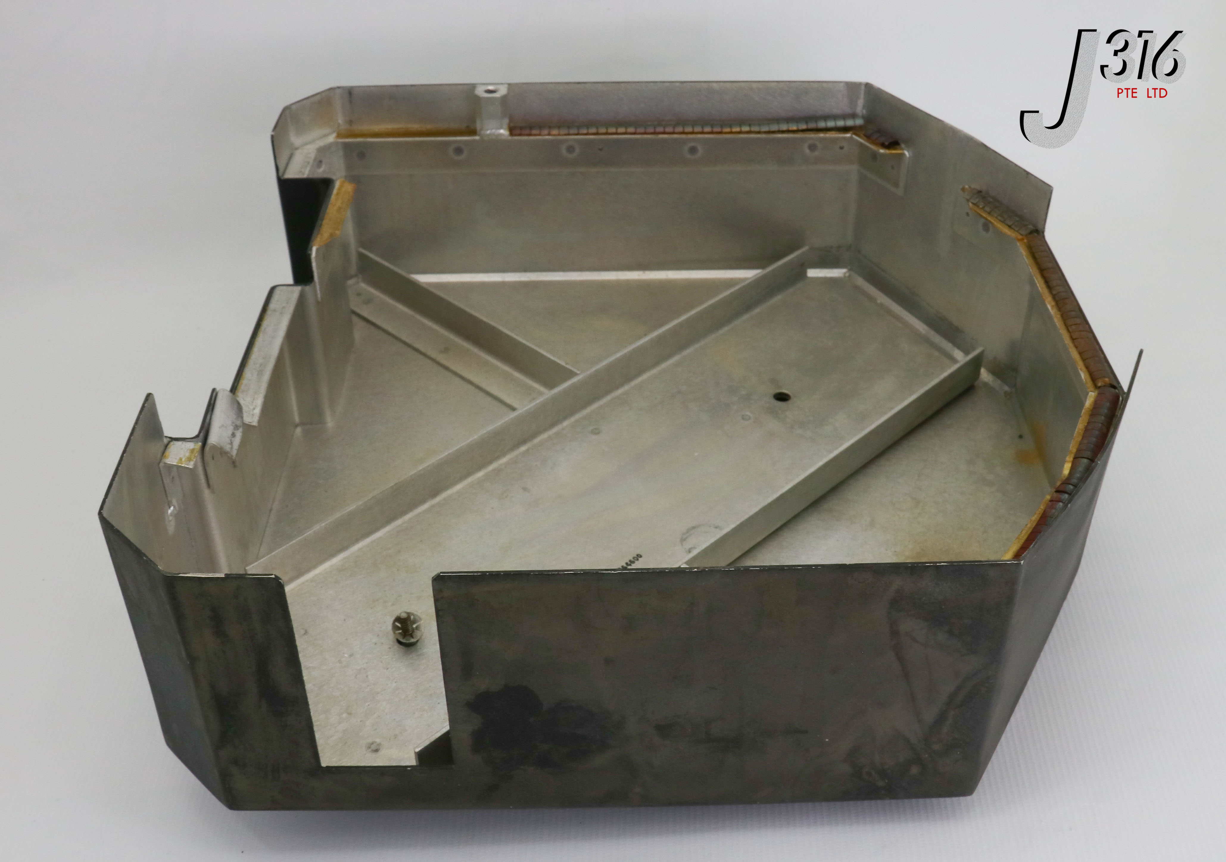 オーダー 21637 APPLIED MATERIALS COVER, METAL, DXZ DCVD, ASSEMBLY 0010